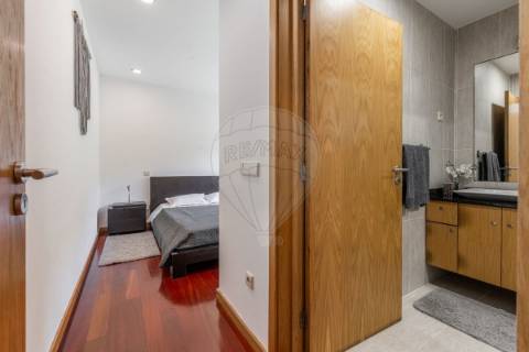 Moradia T4 para venda