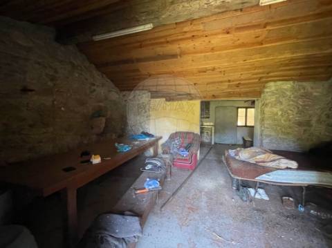 Moradia T1 para venda