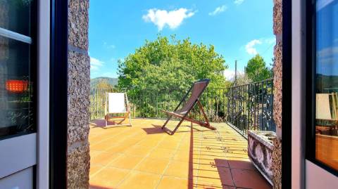 Moradia T4 para venda