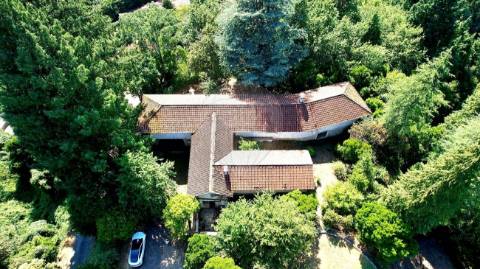 Moradia T12 para venda