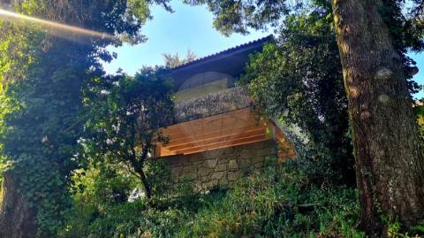 Moradia T12 para venda