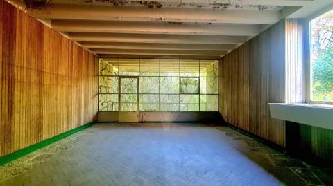 Moradia T12 para venda