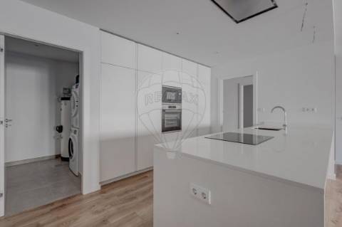 Apartamento T4 para venda