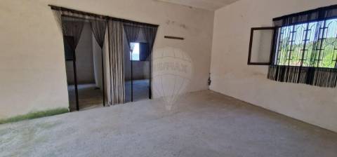 Moradia T2 para venda