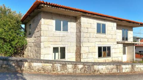 Moradia T3 para venda