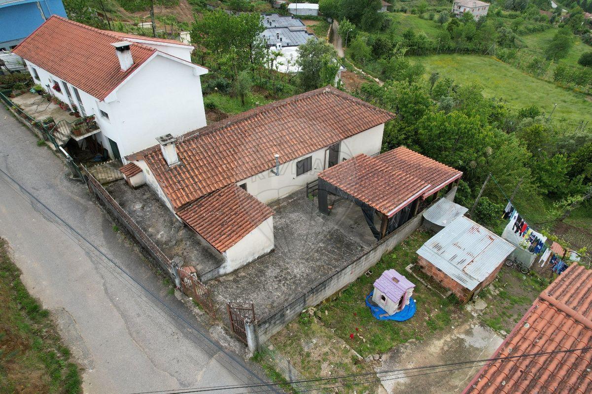 Moradia T2 para venda