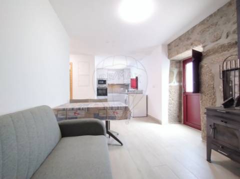 Moradia T5 para venda