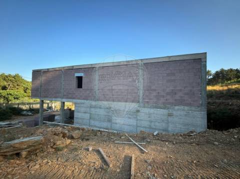 Moradia T3 para venda