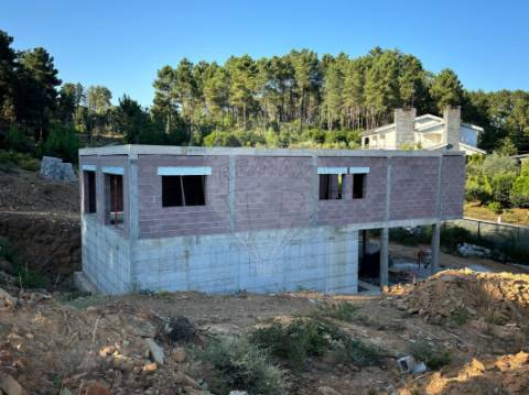 Moradia T3 para venda