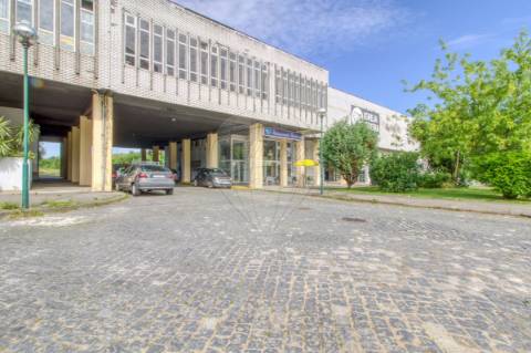 Outros - Comercial  para venda