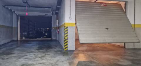 Garagem  para arrendamento