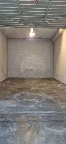 Garagem  para arrendamento