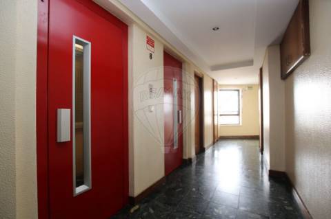 Apartamento T3 para arrendamento