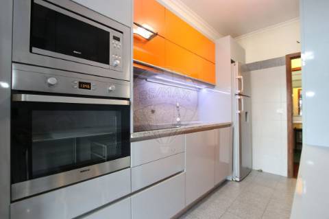 Apartamento T3 para arrendamento