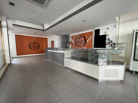 Outros - Comercial  para arrendamento