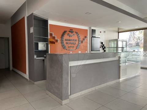 Outros - Comercial  para arrendamento