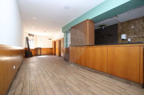 Loja  para arrendamento