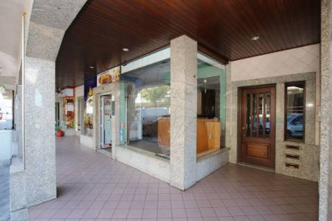 Loja  para arrendamento