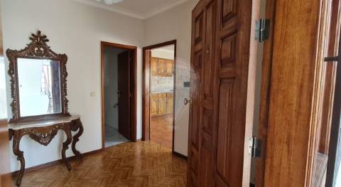 Apartamento T3 para arrendamento