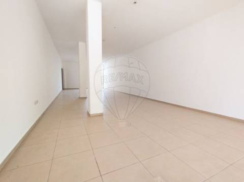 Loja  para arrendamento