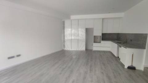 Apartamento T2 para arrendamento
