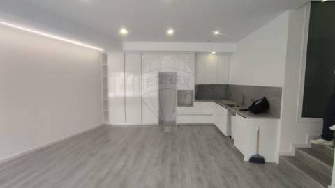 Apartamento T2 para arrendamento