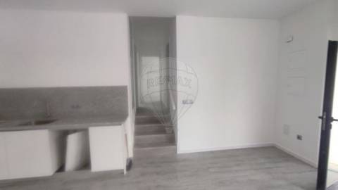 Apartamento T2 para arrendamento