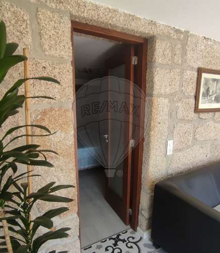 Moradia T4 para arrendamento