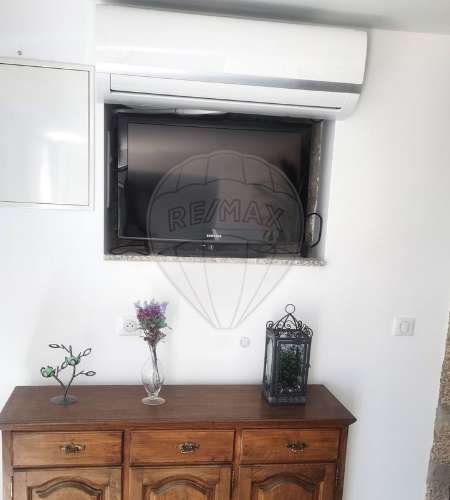 Moradia T4 para arrendamento