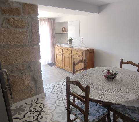 Moradia T4 para arrendamento