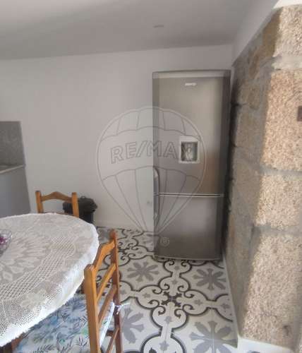 Moradia T4 para arrendamento