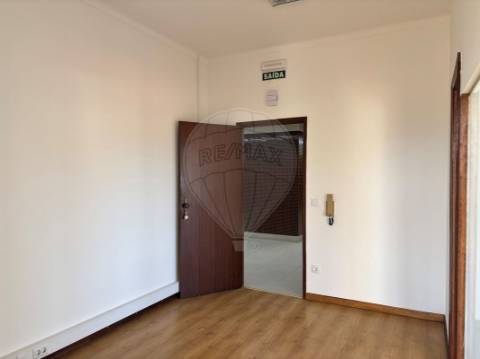 Escritório  para arrendamento