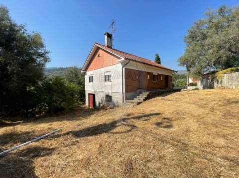 Moradia T3 para venda