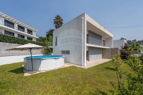 Moradia T3 para venda