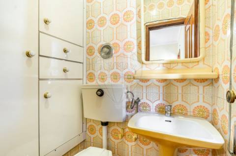 Moradia T4 para arrendamento