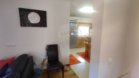 Moradia T4 para arrendamento