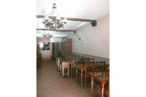 Industrial T0 para arrendamento