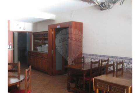 Industrial T0 para arrendamento