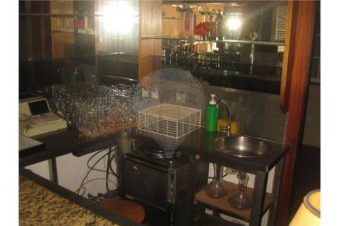 Industrial T0 para arrendamento