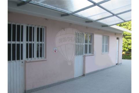 Industrial T0 para arrendamento