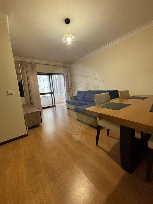 Apartamento T1 para arrendamento