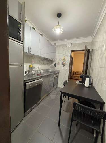Apartamento T1 para arrendamento