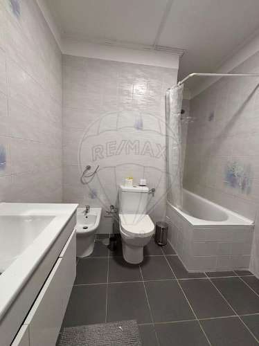 Apartamento T1 para arrendamento