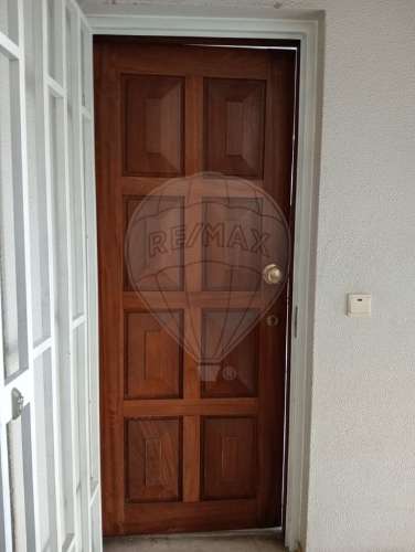 Apartamento T1 para arrendamento