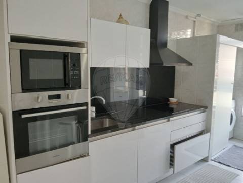 Apartamento T1 para arrendamento