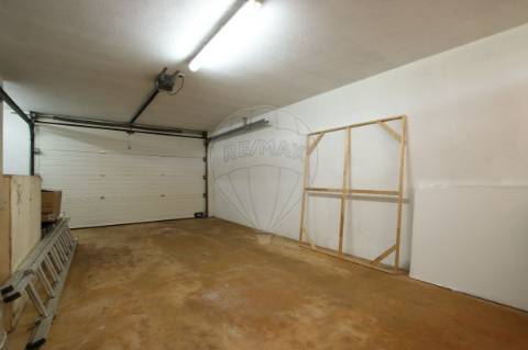 Moradia T2 para venda