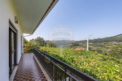 Moradia T3 para venda