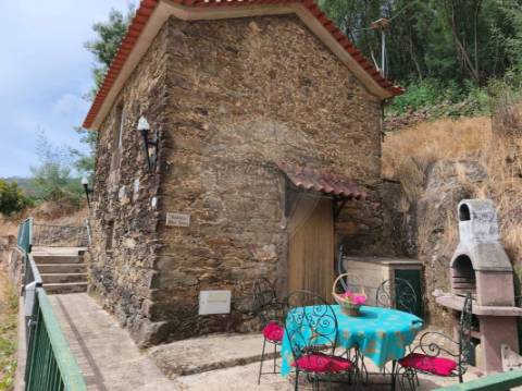 Moradia T2 para venda