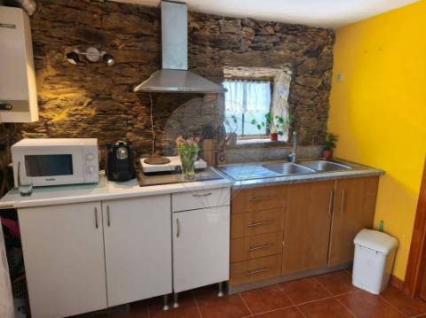 Moradia T2 para venda