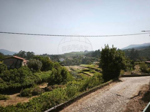 Moradia T2 para venda